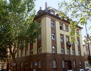 Mehrfamilienhaus mit fünfzehn Einheiten in Ludwigshafen-Süd